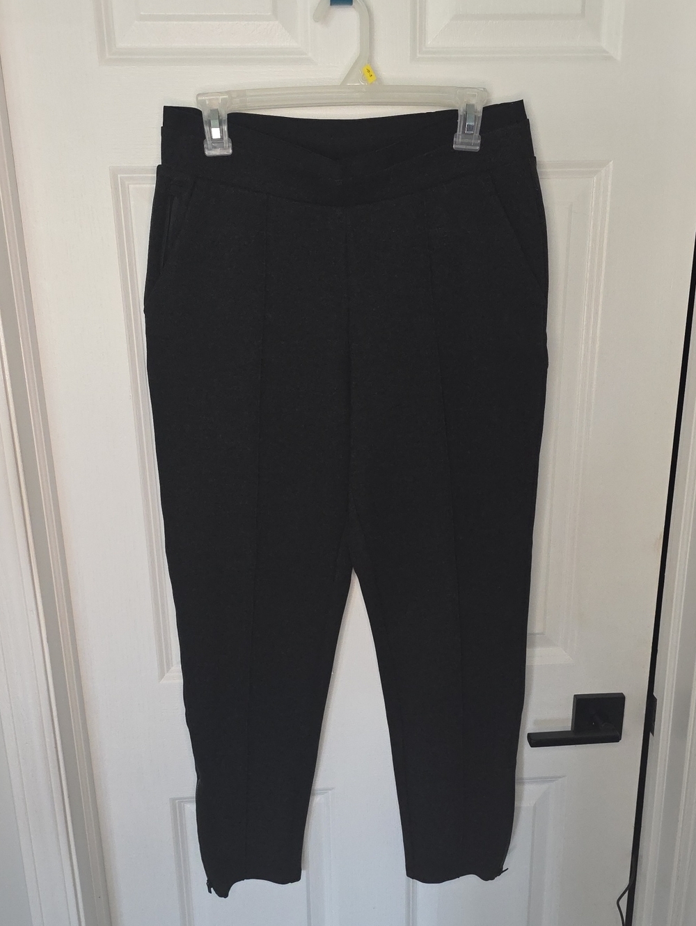 Athleta Black Cropped Ponte Tapered Pants
